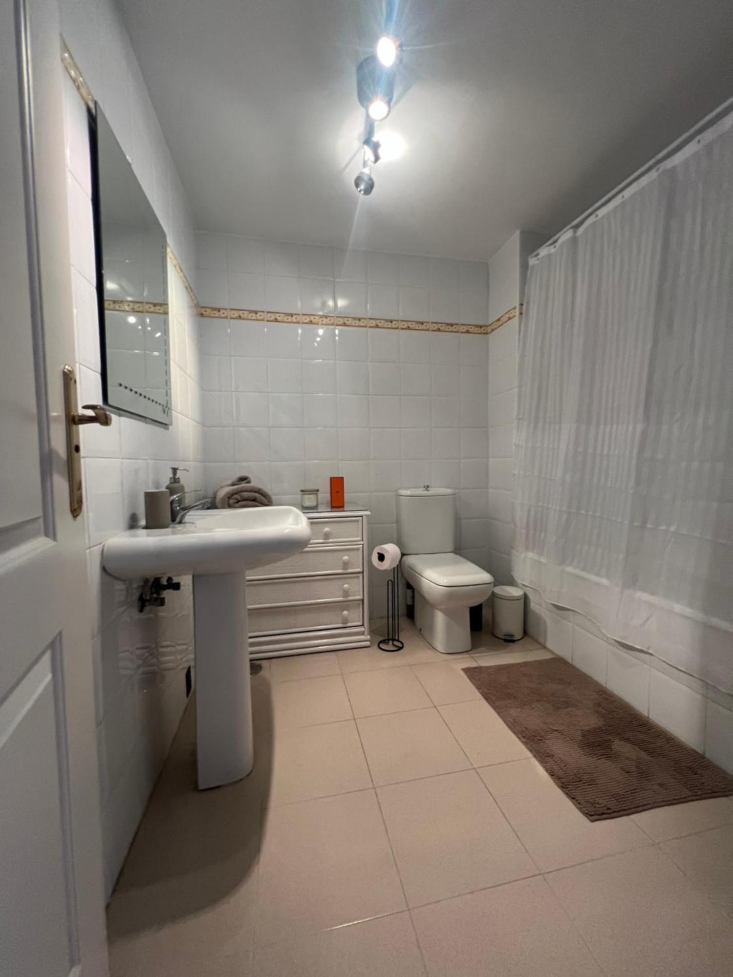 2 Bedroom Apartment Marbella East - La Reserva De Marbella Bagian luar foto