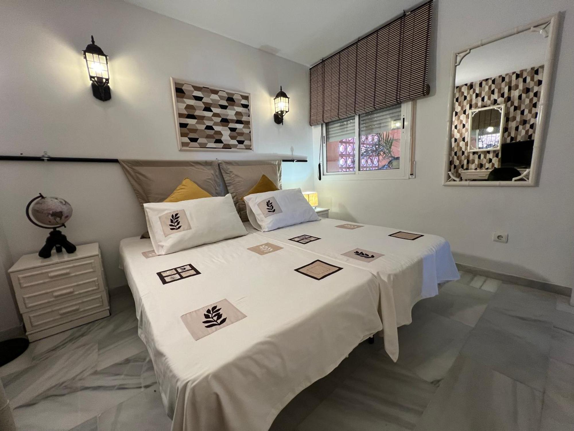 2 Bedroom Apartment Marbella East - La Reserva De Marbella Bagian luar foto